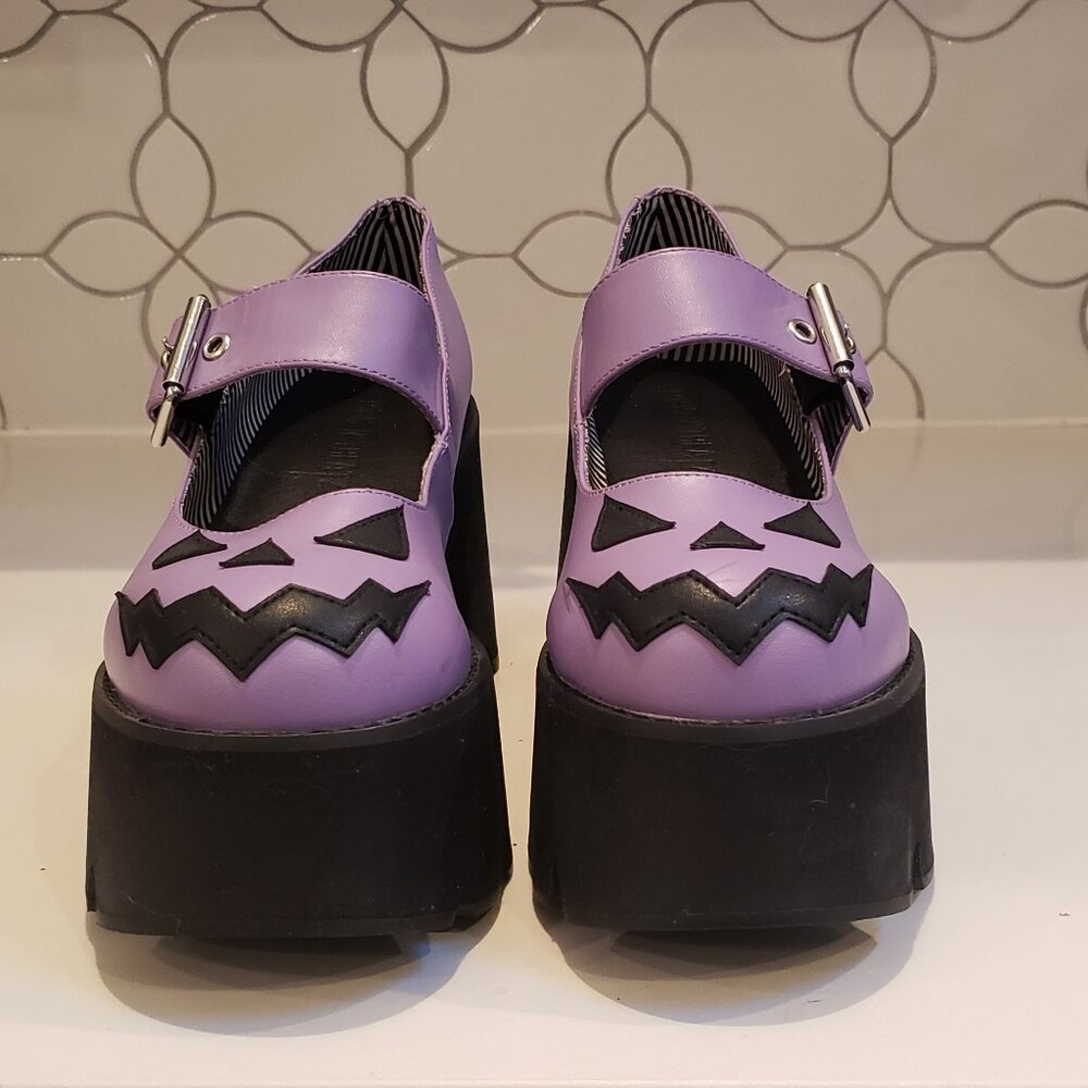 Trickz N Treatz  Smile Like You Mean It  Mary Jane Platforms Size 8 - Picture 7 of 12